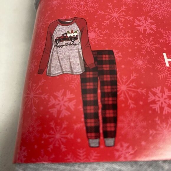 HOLIDAY STYLE  3 Women’s Pajama Sets Gray Red And Black Plaid Sizes‎  S L and XL - Picture 7 of 8